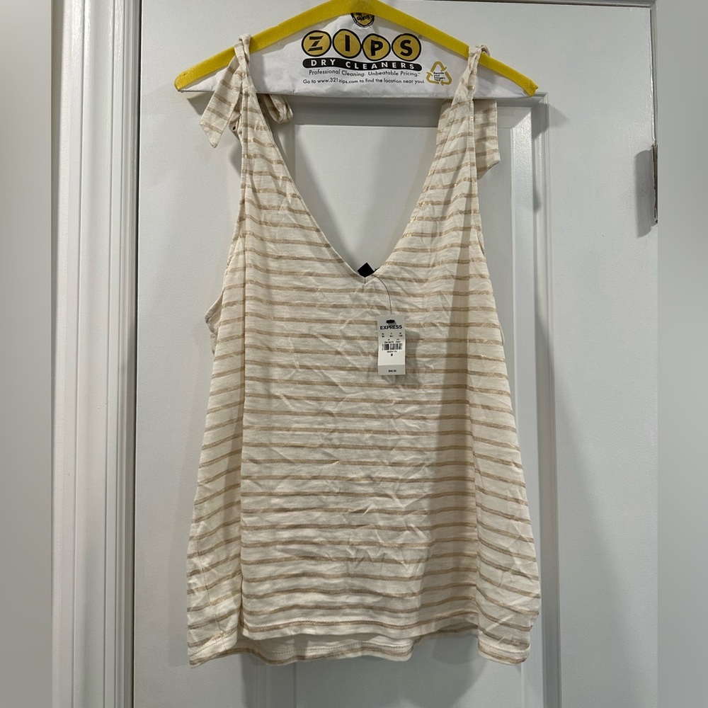Shoulder tie gold tank